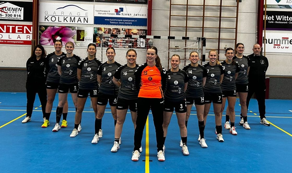 Dames 1 uittenue - HV Pacelli